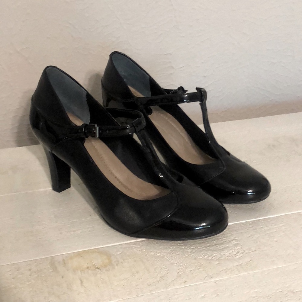 Faux Leather Giani Bernini Black Mary Jane Pumps
